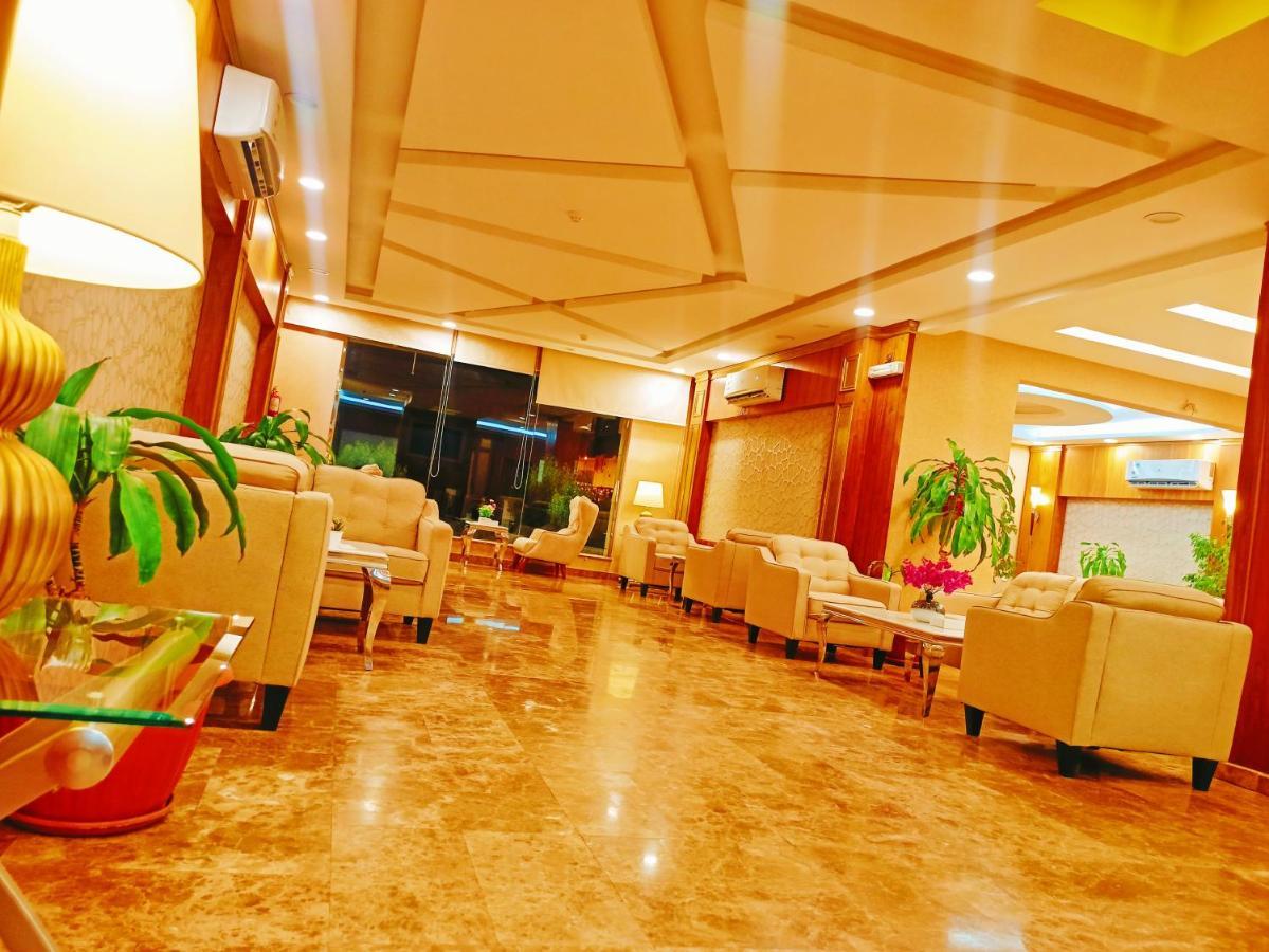 Aparthotel Taraf Yanbu 2 Zewnętrze zdjęcie